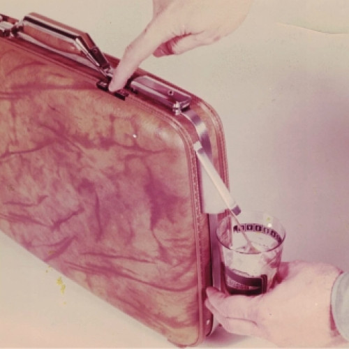 Brief Case Porta-Pub 1982